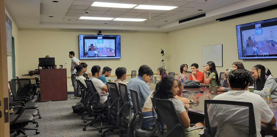 Alumni Panels with Scholars